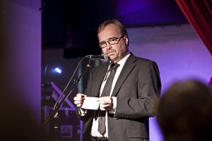 Arto Nieminen puhuu.